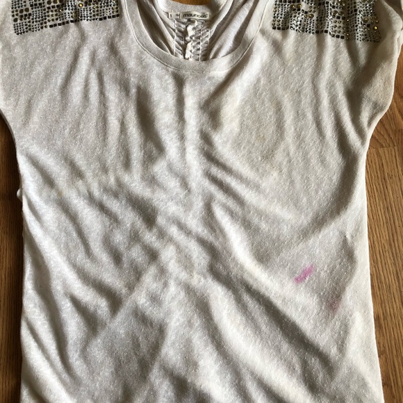 Top - Picture 2 of 2